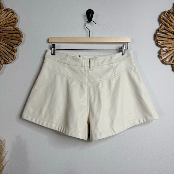 Free People vegan leather shorts wide-leg pleated mid-rise boho 29 - Picture 5 of 7